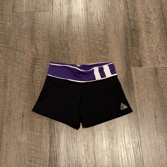Vibe Pants - VIBE BOOTY SHORTS